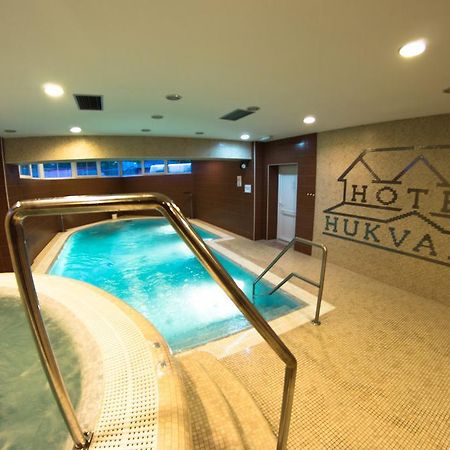 Wellness Hotel Hukvaldy Polopenze A Wellness V Cene Příbor Kültér fotó